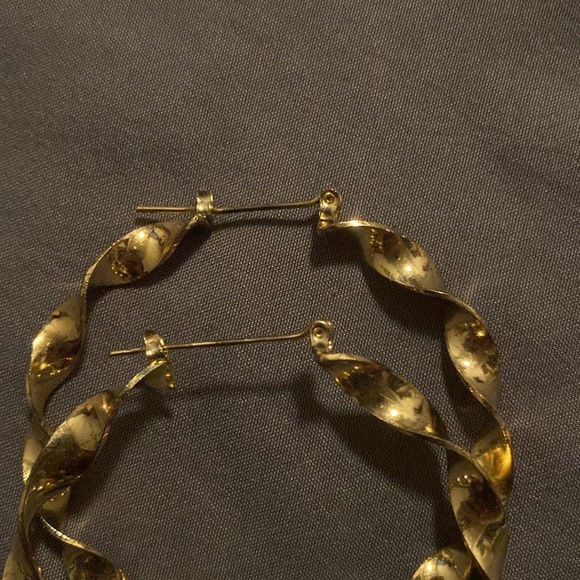 Miscellaneous Vintage Costume Jewelry Bundle Hoops and Bangles - Picture 12 of 14